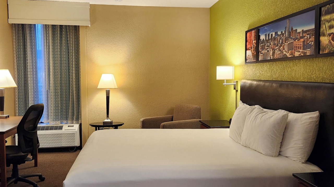 Photo of Bedroom in The Woodlands