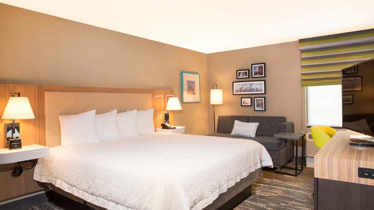 Photo of Bedroom in Lower Queen Anne