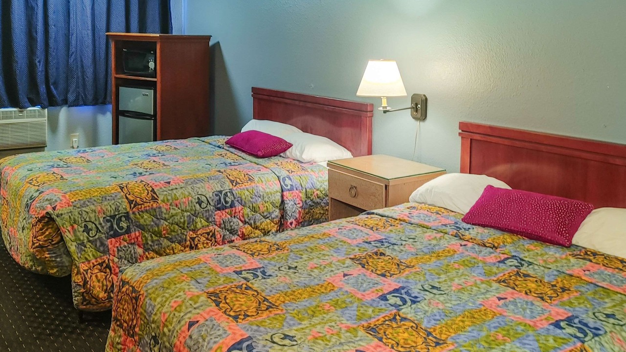 Photo of Bedroom in SeaTac