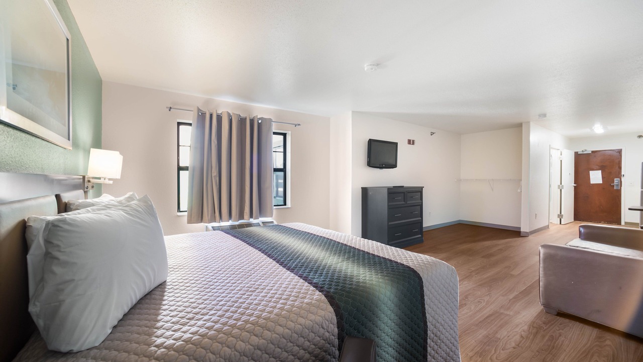 Photo of Bedroom in Airport Township