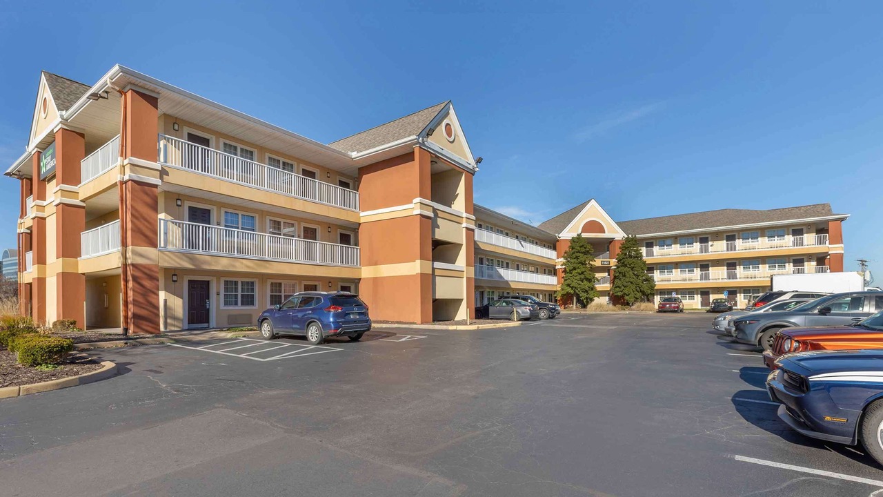 Photo of Outdoor in Maryland Heights