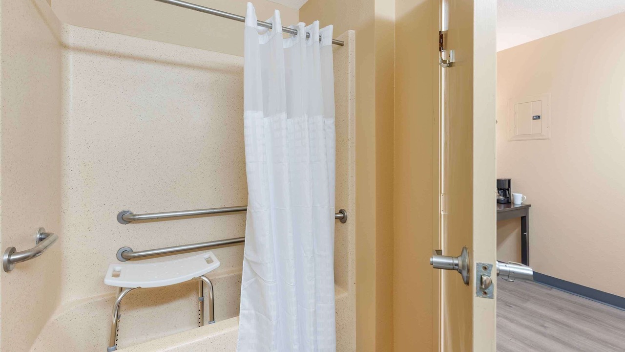 Photo of Bathroom in Maryland Heights