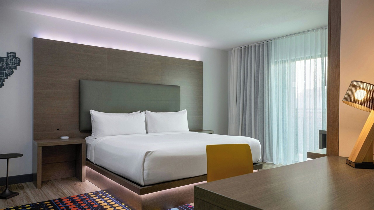Photo of Bedroom in Entertainment District