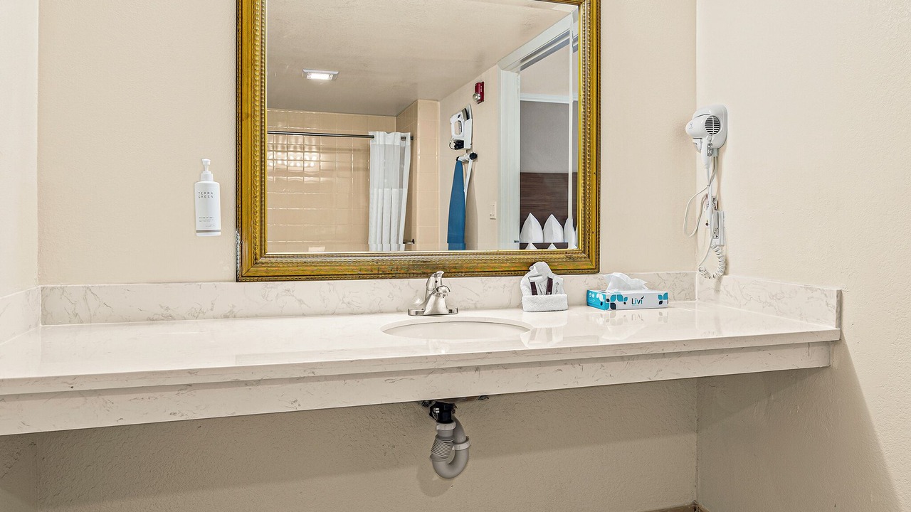 Photo of Bathroom in Folsom Road
