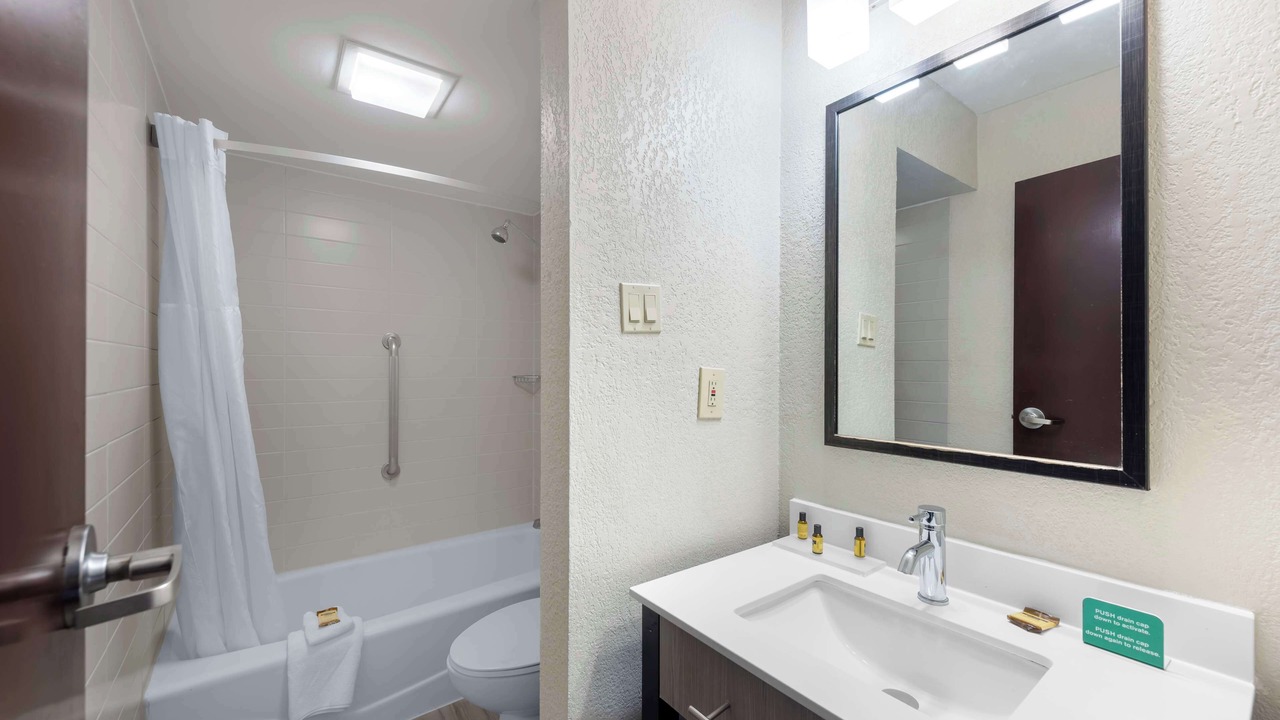 Photo of Bathroom in North Loop