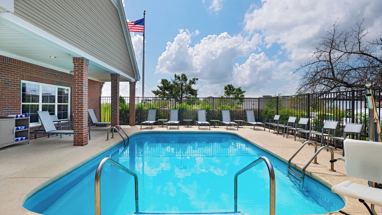 Photo of Outdoor in Gateway