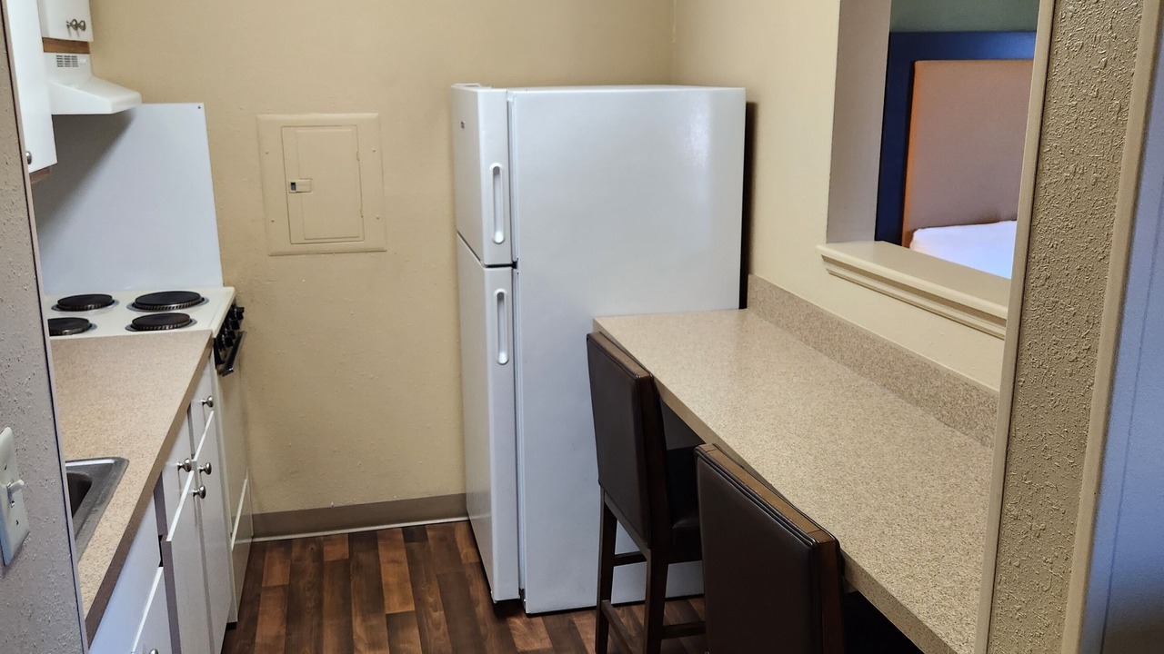 Photo of Kitchen in Summit Station