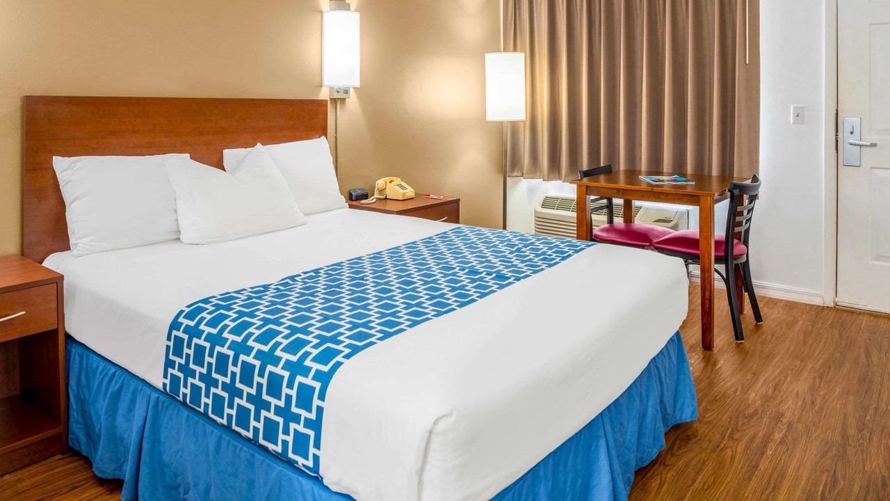 Photo of Bedroom in Crystal River