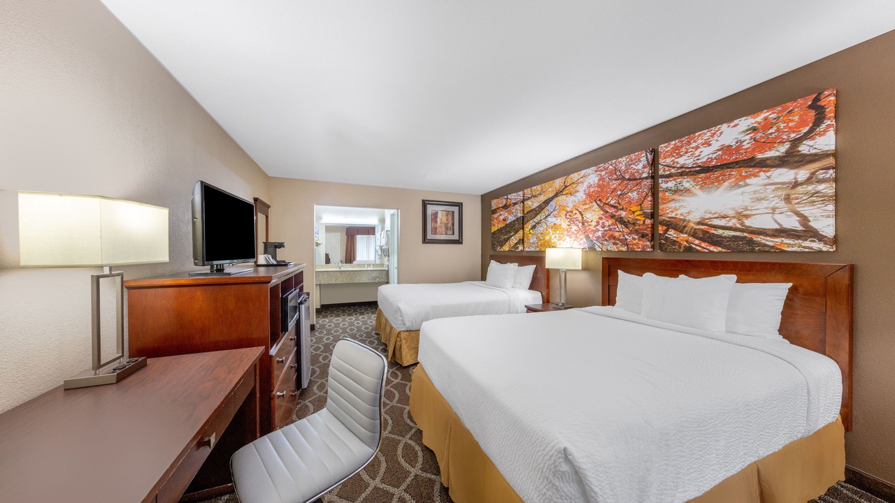 Photo of Bedroom in St. Robert