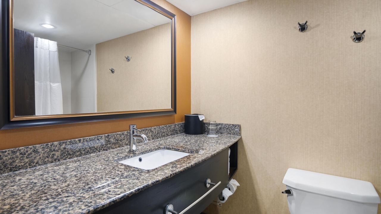 Photo of Bathroom in Pennington Bend