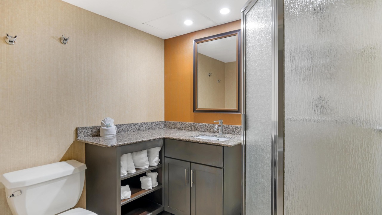 Photo of Bathroom in Pennington Bend