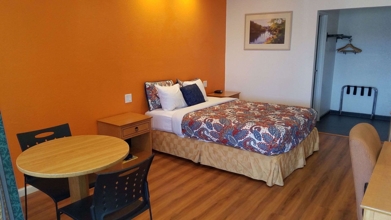 Photo of Others in West Alameda