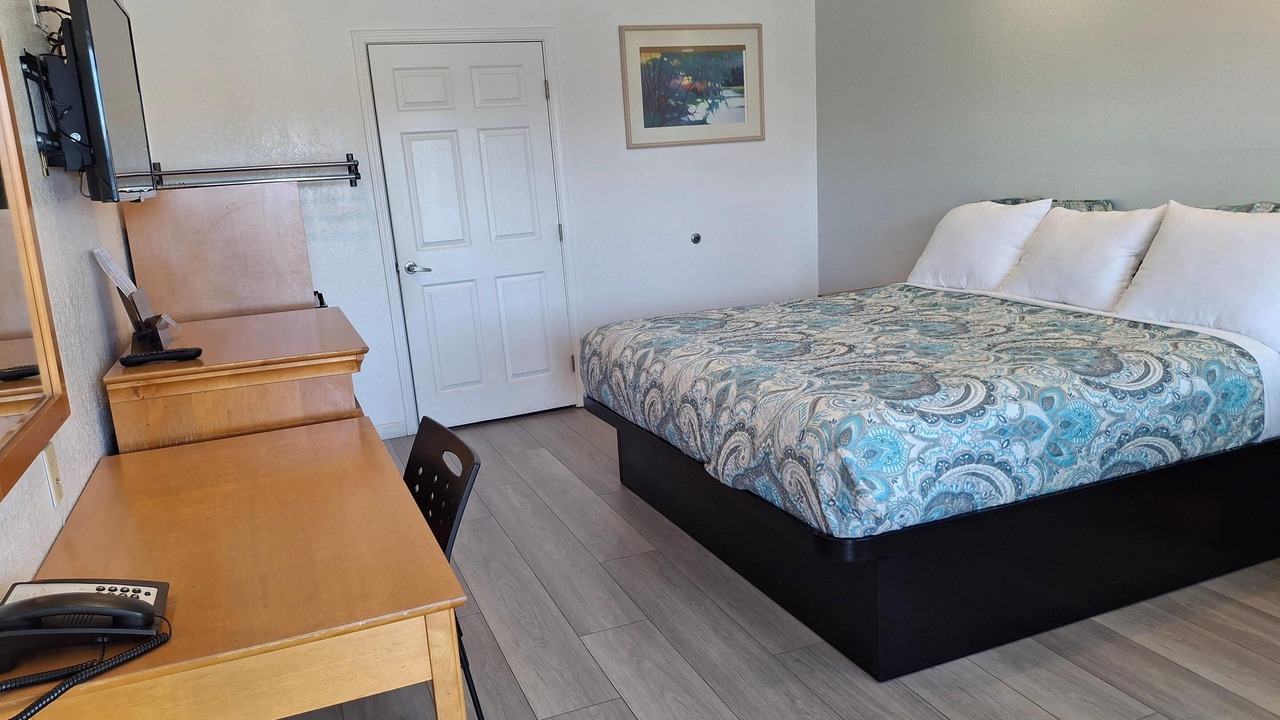 Photo of Others in West Alameda