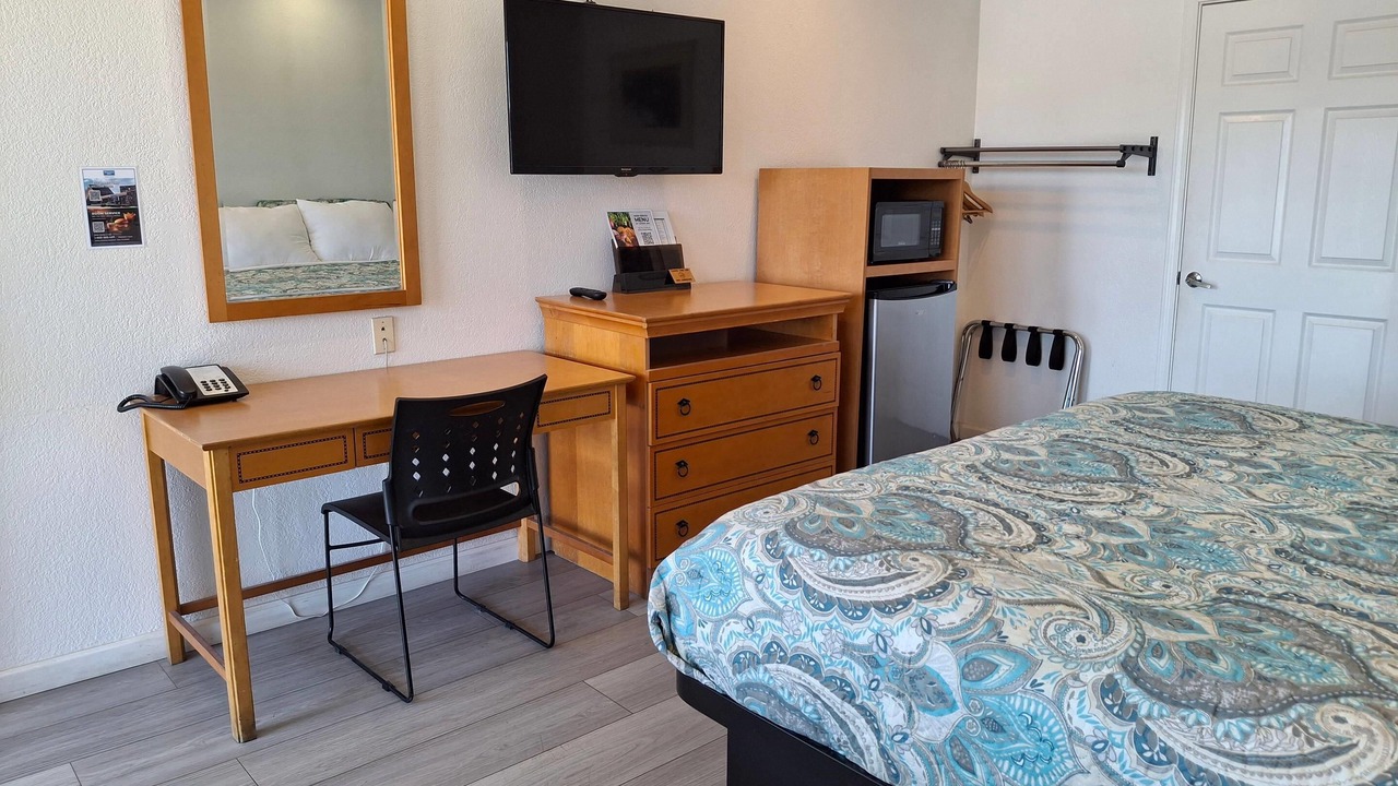 Photo of Others in West Alameda