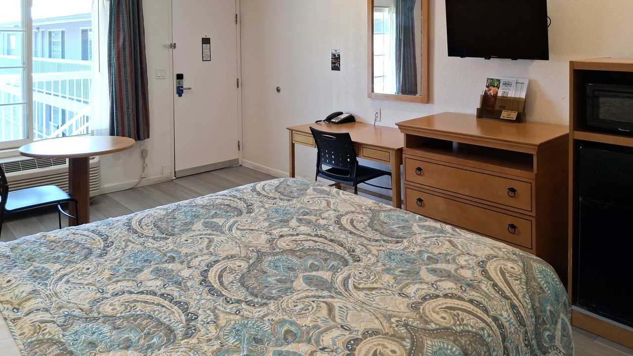 Photo of Others in West Alameda