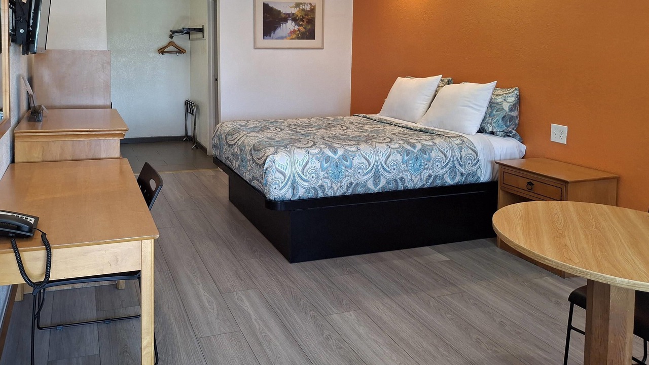 Photo of Others in West Alameda