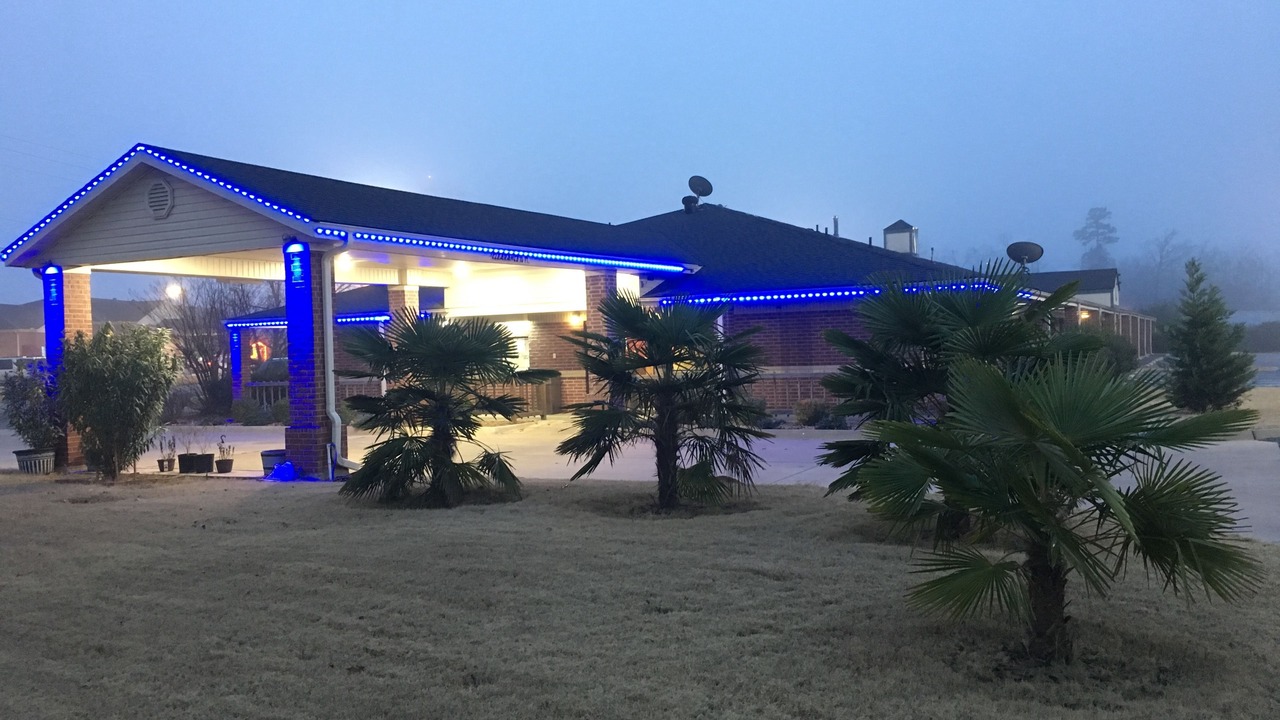 Photo of Outdoor in White Hall