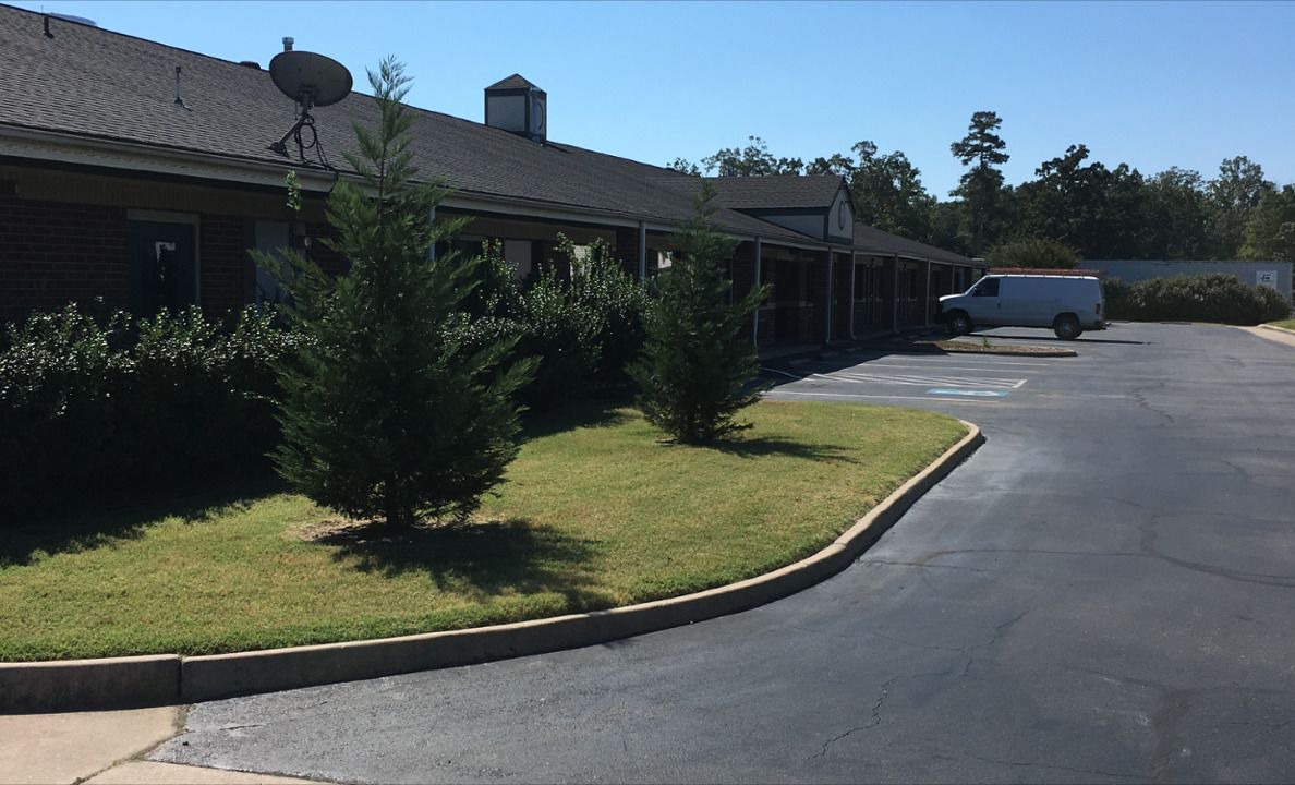 Photo of Outdoor in White Hall