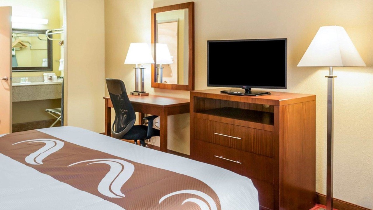 Photo of Bedroom in Westside