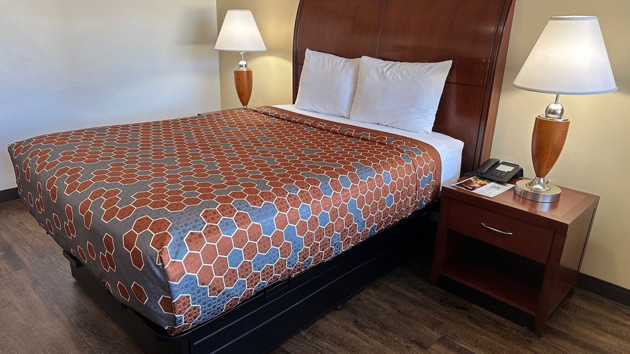 Photo of Bedroom in Northeast Heights