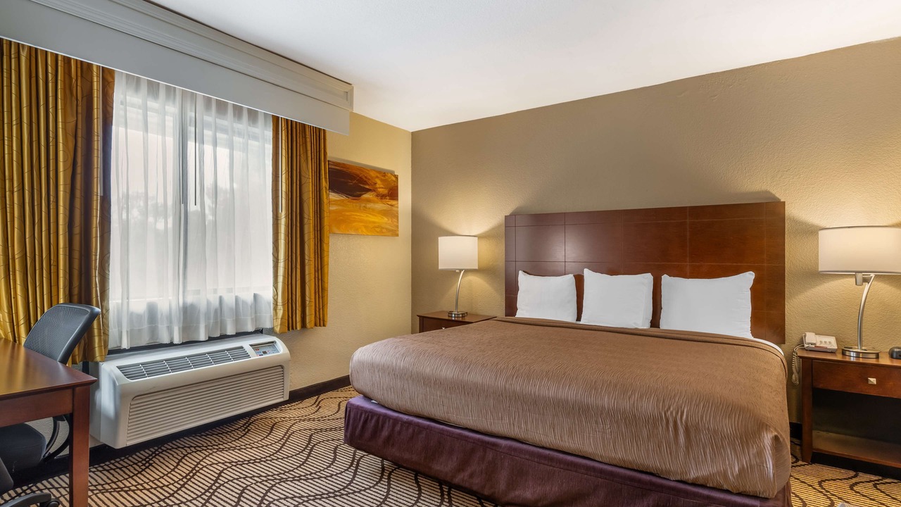 Photo of Bedroom in Martinez