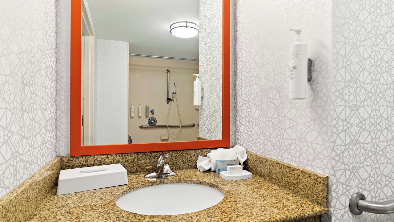 Photo of Bathroom in Blytheville