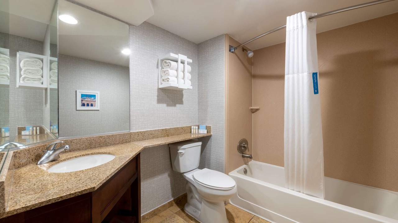 Photo of Bathroom in Dupont