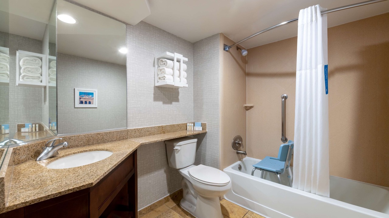 Photo of Bathroom in Dupont