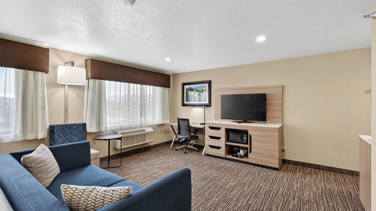 Photo of Bedroom in Lehi