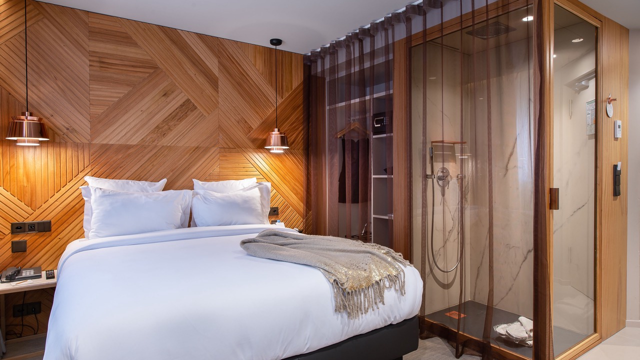 Photo of Bedroom in Downtown Geneva