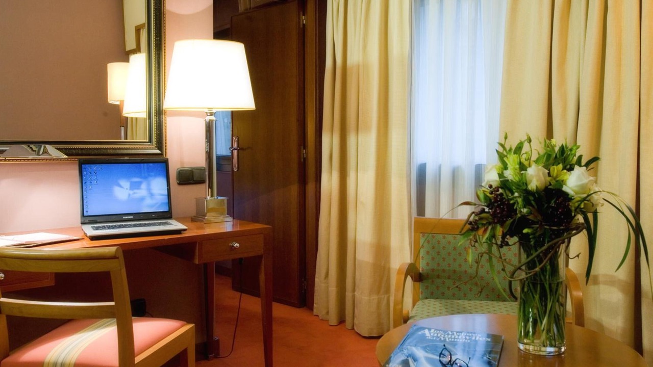 Photo of Bedroom in Zaragoza Old Town
