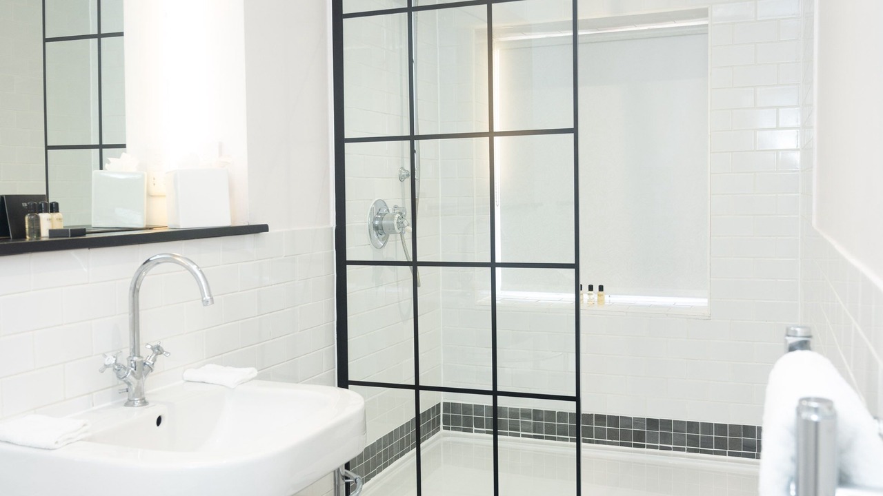 Photo of Others in Hurley