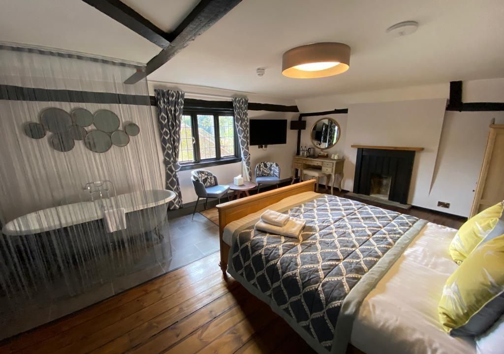 Photo of Others in Hurley