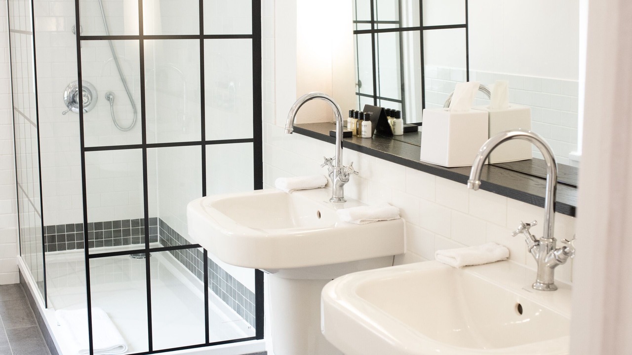 Photo of Bathroom in Hurley