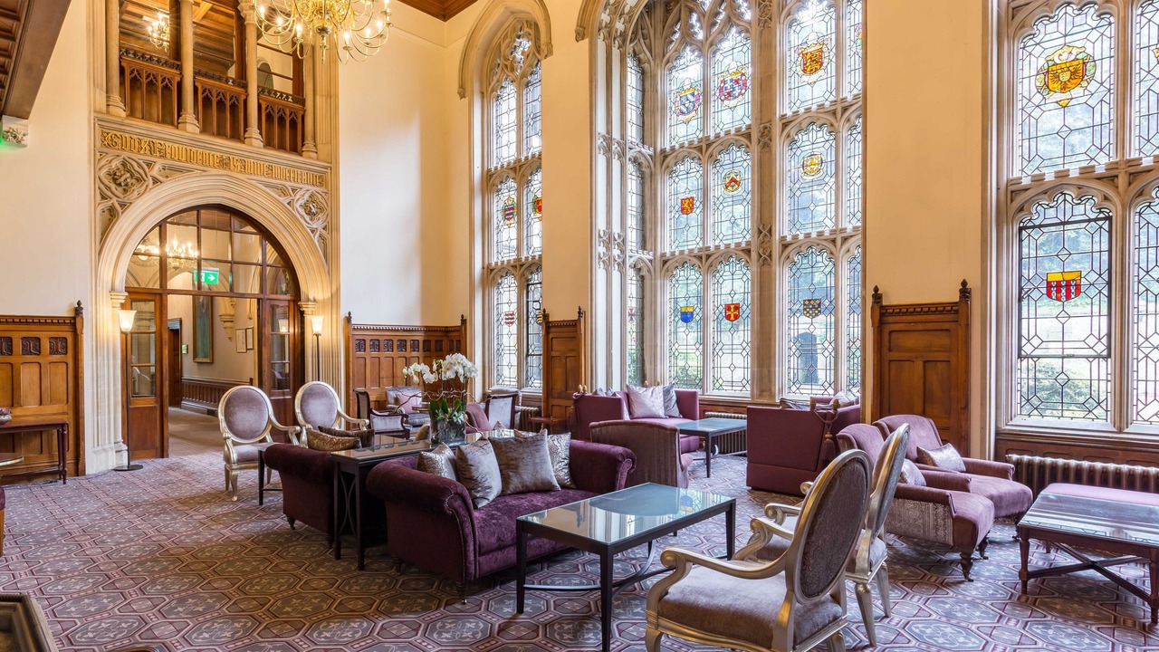 Photo of Others in Nutfield