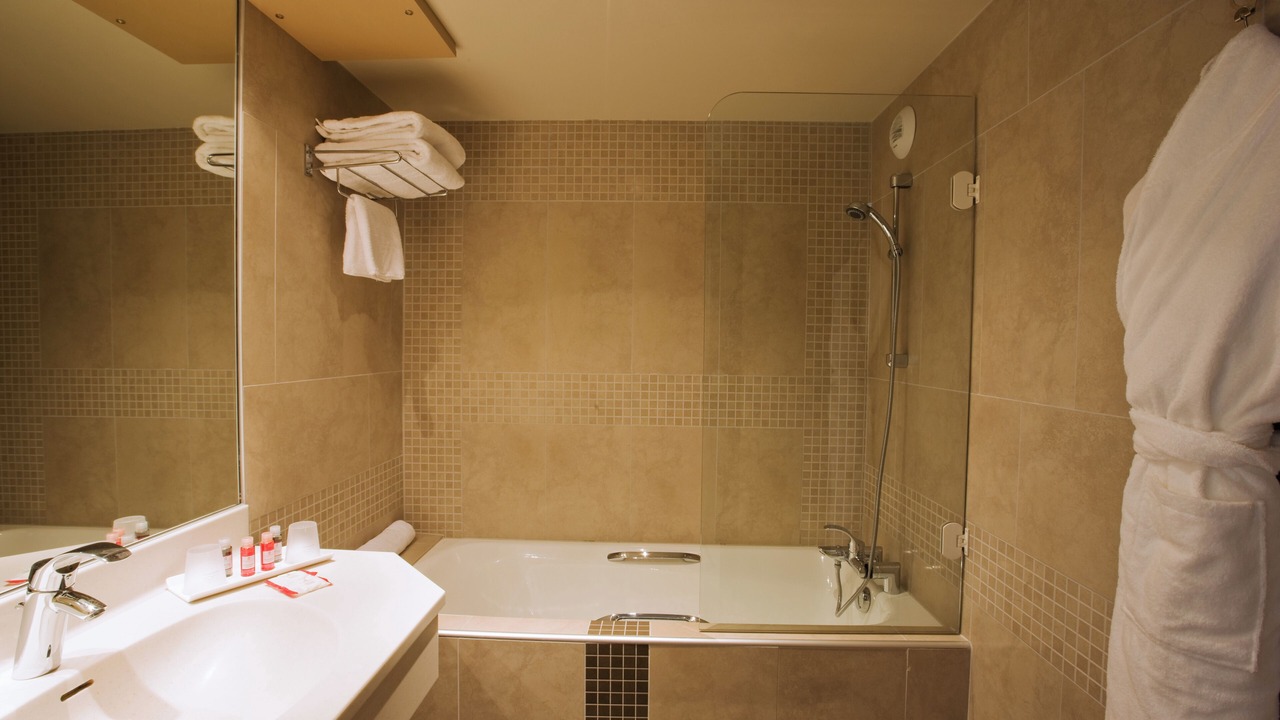 Photo of Bathroom in Serin