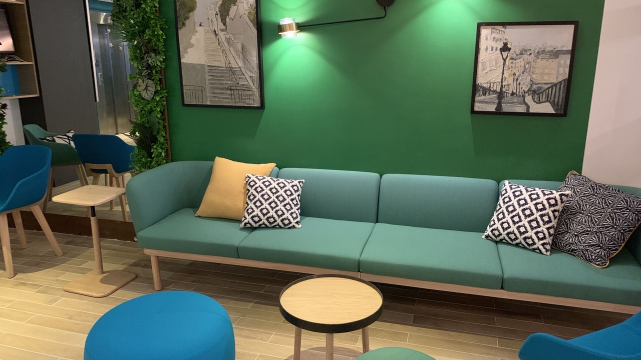 Photo of Outdoor in Quartier des Grandes-Carrieres