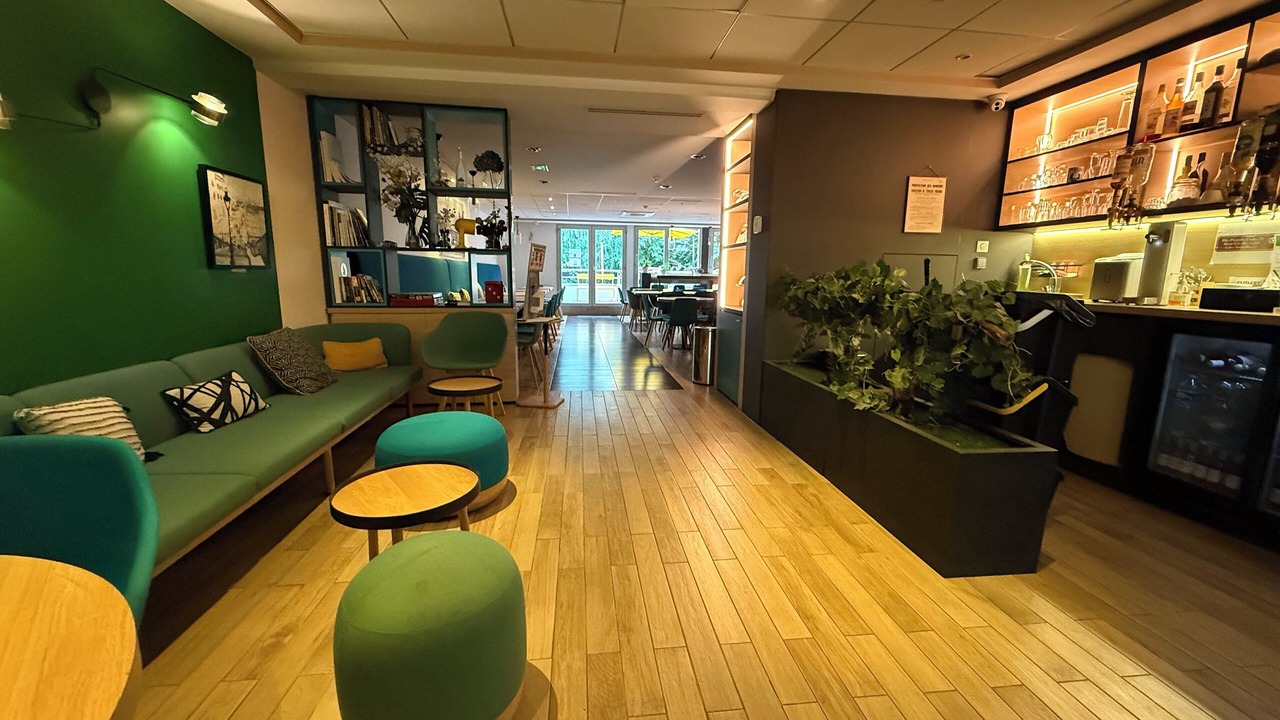 Photo of Outdoor in Quartier des Grandes-Carrieres