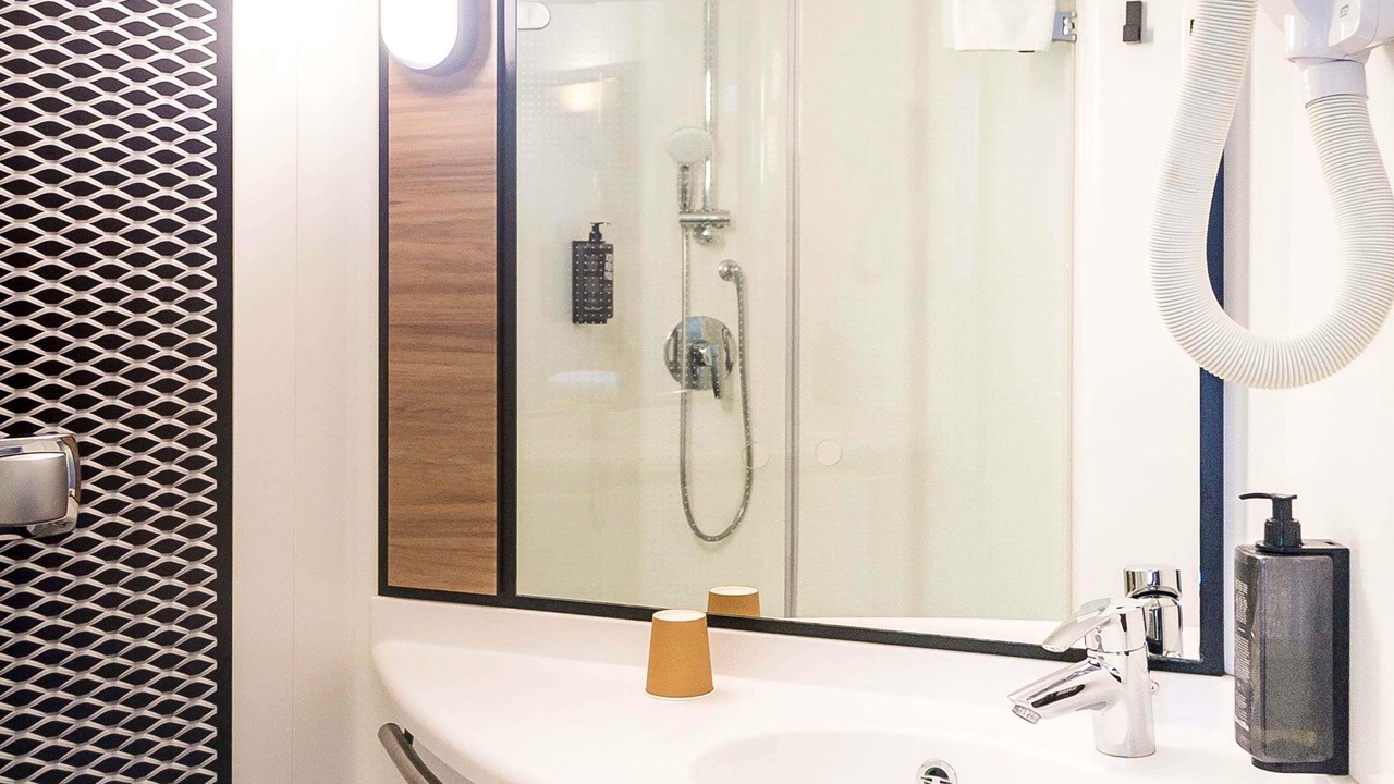 Photo of Bathroom in Tremblay-les-Gonesse