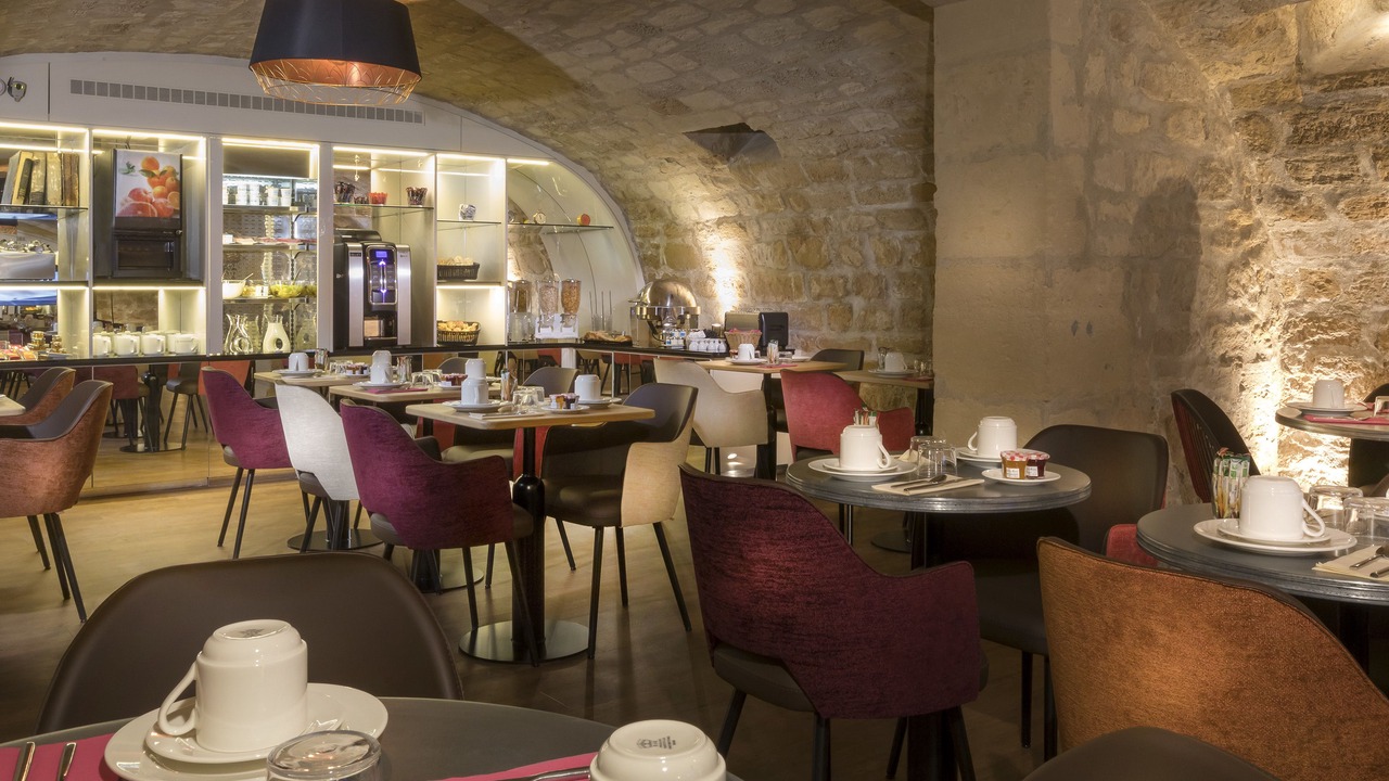 Photo of Others in Faubourg Saint-Germain