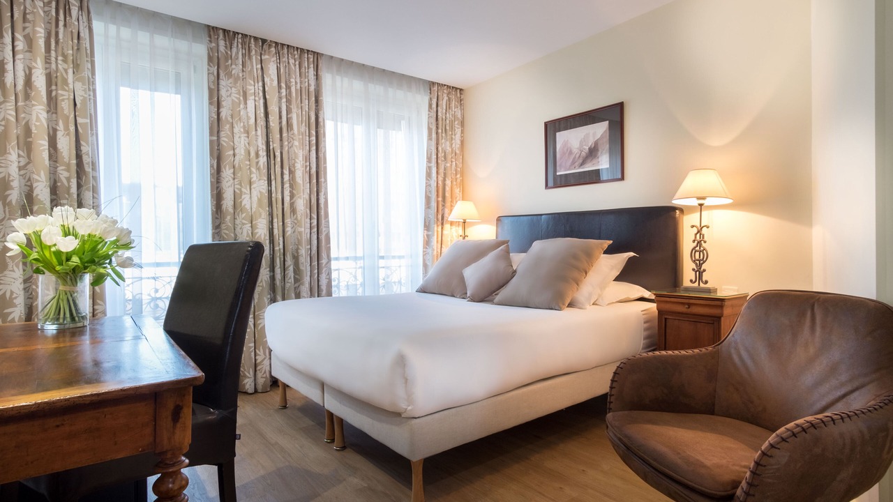 Photo of Bedroom in Montparnasse