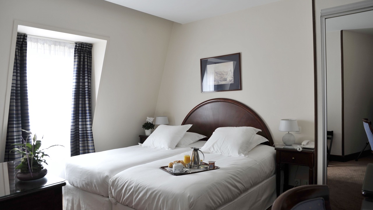 Photo of Bedroom in Montparnasse