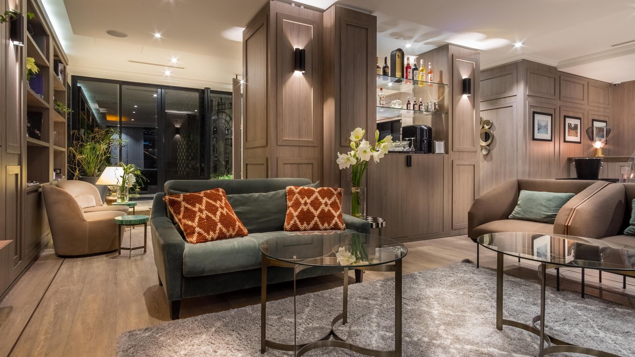 Photo of Others in Montparnasse