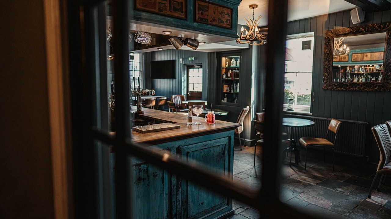 Photo of Others in Pangbourne