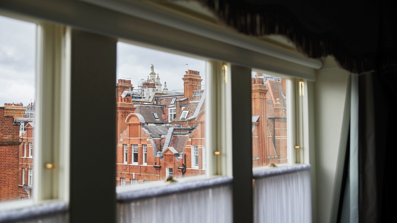 Photo of Bedroom in Brompton & Hans Town