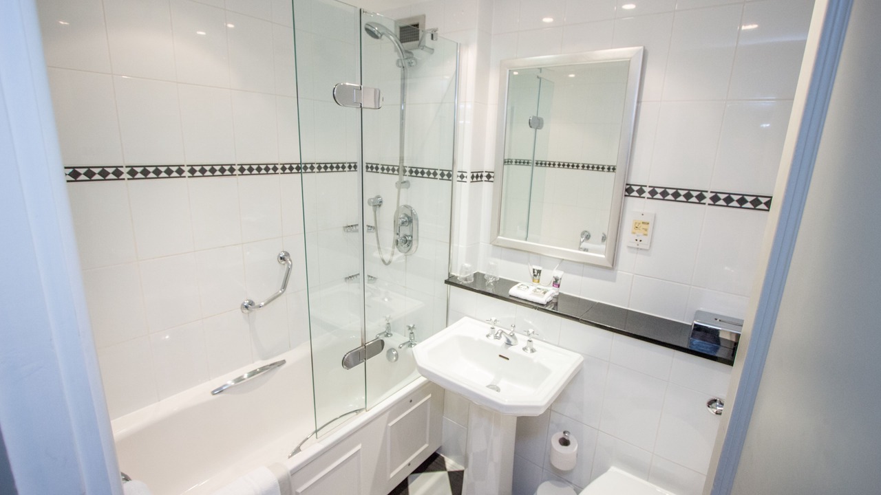 Photo of Others in Bretford