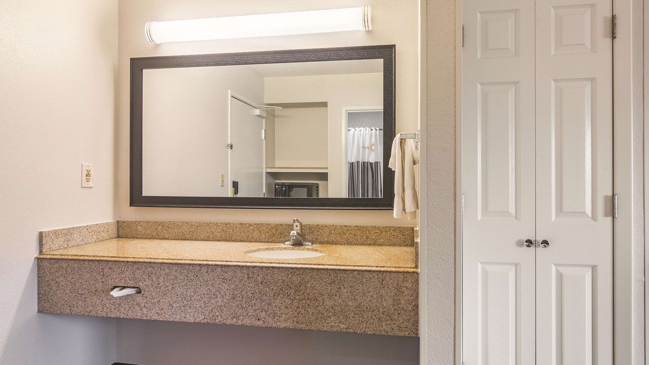 Photo of Others in Dock Junction