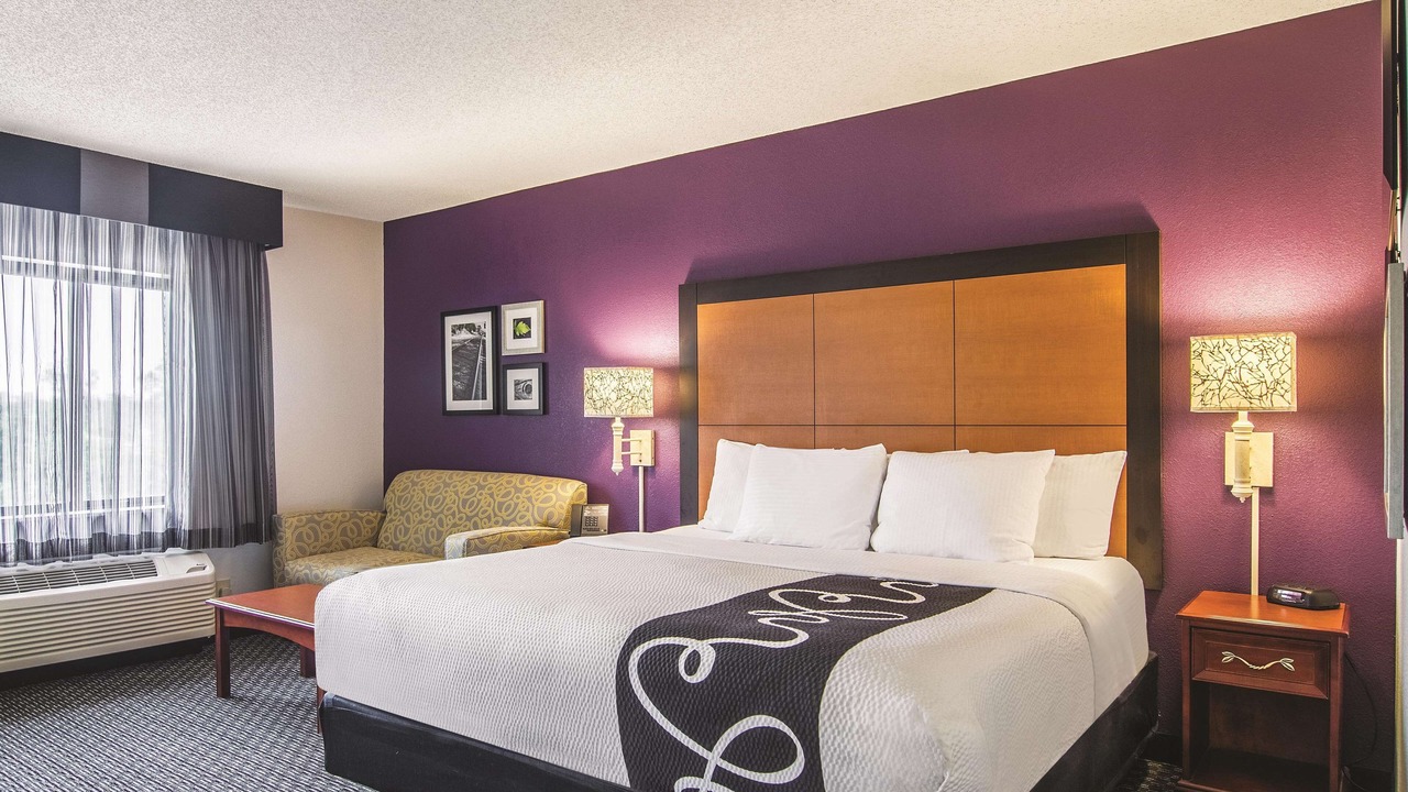 Photo of Bedroom in Dock Junction