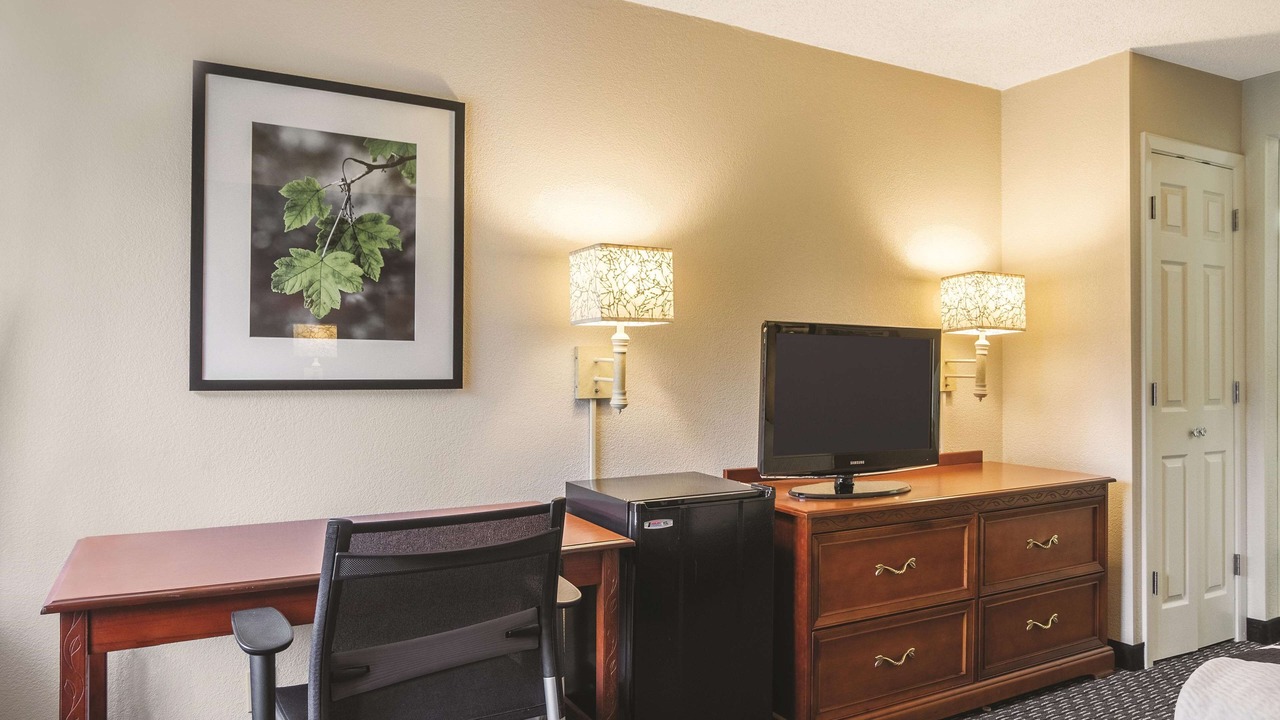 Photo of Others in Dock Junction