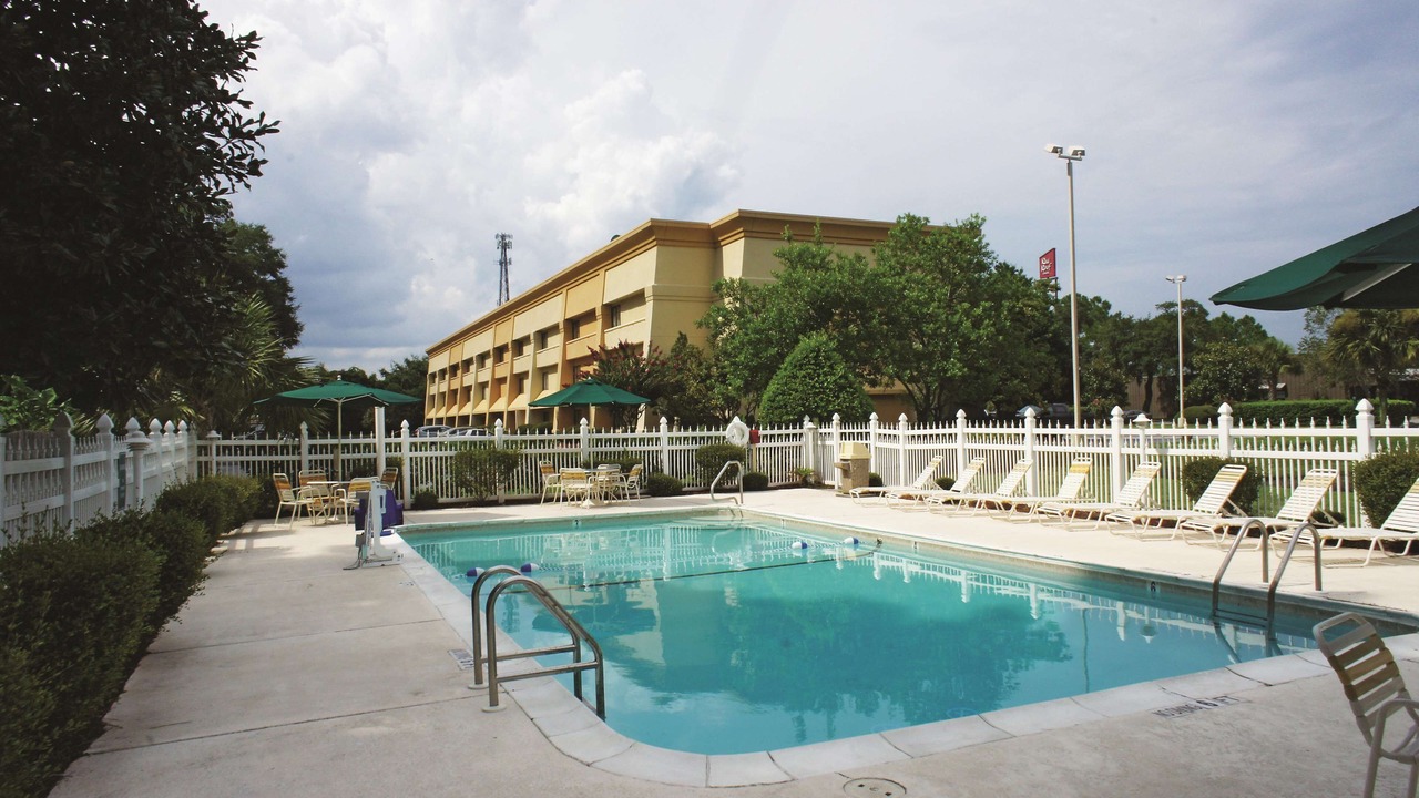 Photo of Outdoor in Dock Junction